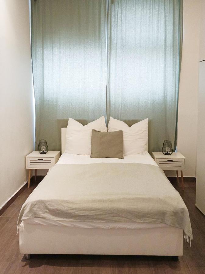 3 Bedrooms With Ensuite Bathrooms Вена Экстерьер фото